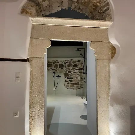 Katharsis - 15th C Venetian Palace - Naxos Old Town Iv 公寓